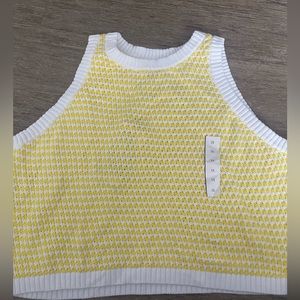 Never worn cropped crochet top.